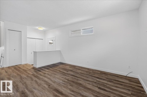 4911 43 Avenue, Beaumont, AB - Indoor Photo Showing Other Room