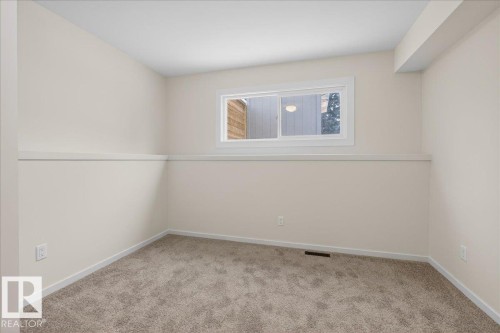 4911 43 Avenue, Beaumont, AB - Indoor Photo Showing Other Room