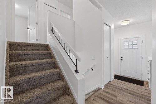 4911 43 Avenue, Beaumont, AB - Indoor Photo Showing Other Room