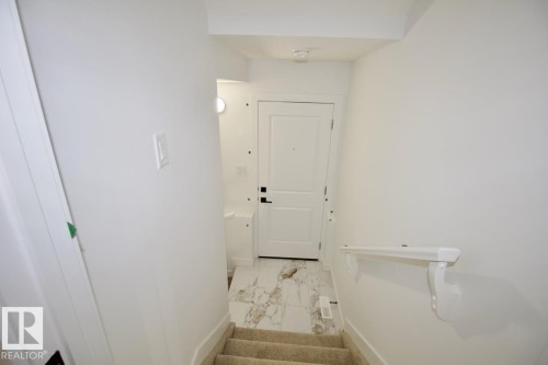 Bsmt 8857 Carson Way, Edmonton, AB - Indoor Photo Showing Other Room