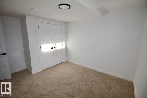 Bsmt 8857 Carson Way, Edmonton, AB - Indoor Photo Showing Other Room