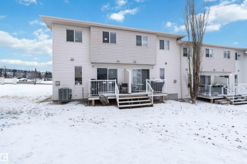 10 451 Hyndman Crescent, Edmonton, AB - Outdoor With Deck Patio Veranda