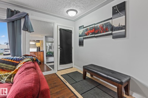 12903/12905 96 Street, Edmonton, AB - Indoor