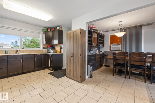 12903/12905 96 Street, Edmonton, AB - Indoor