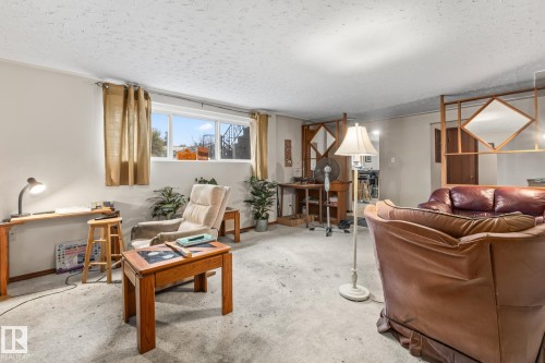 12903/12905 96 Street, Edmonton, AB - Indoor