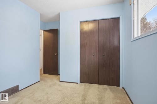 29 Andrew Crescent, St. Albert, AB - Indoor Photo Showing Other Room