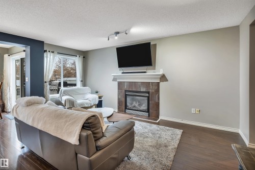 139 Chestermere Crescent, Sherwood Park, AB - Indoor Photo Showing Living Room With Fireplace