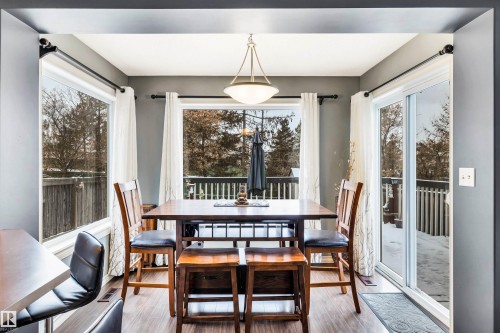 139 Chestermere Crescent, Sherwood Park, AB - Indoor Photo Showing Dining Room