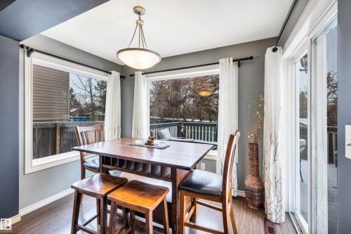 139 Chestermere Crescent, Sherwood Park, AB - Indoor Photo Showing Dining Room