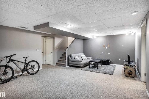 139 Chestermere Crescent, Sherwood Park, AB - Indoor