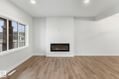 11 Sereno Lane, Fort Saskatchewan, AB - Indoor With Fireplace