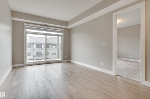 406 528 Griesbach Parade, Edmonton, AB - Indoor Photo Showing Other Room