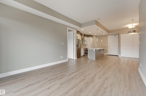 406 528 Griesbach Parade, Edmonton, AB - Indoor