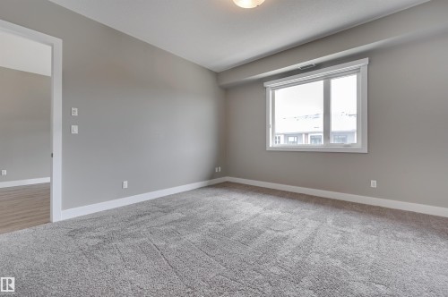 406 528 Griesbach Parade, Edmonton, AB - Indoor Photo Showing Other Room