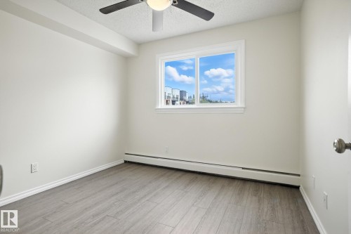 306 10160 83 Avenue, Edmonton, AB - Indoor Photo Showing Other Room