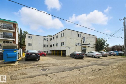 306 10160 83 Avenue, Edmonton, AB - Outdoor