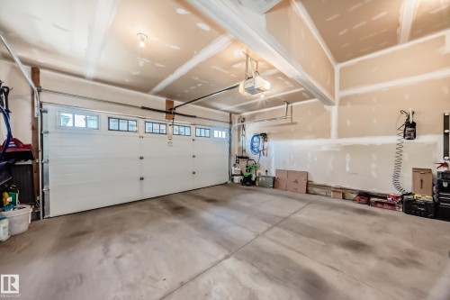 3411 8 Street, Edmonton, AB - Indoor Photo Showing Garage