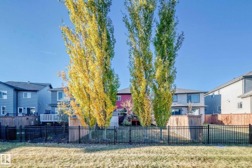 3411 8 Street, Edmonton, AB - Outdoor