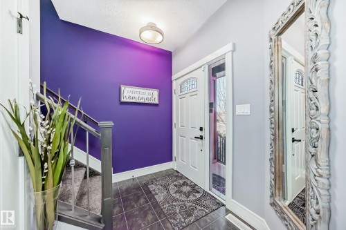 3411 8 Street, Edmonton, AB - Indoor Photo Showing Other Room