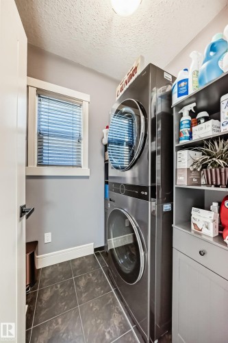 3411 8 Street, Edmonton, AB - Indoor Photo Showing Laundry Room