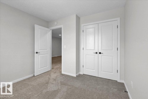 1142 South Creek Wynd, Stony Plain, AB - Indoor