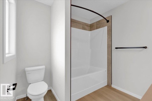 1142 South Creek Wynd, Stony Plain, AB - Indoor Photo Showing Bathroom