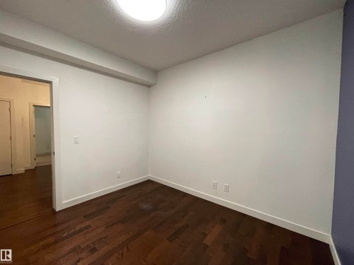 115 10523 123 Street, Edmonton, AB - Indoor Photo Showing Other Room