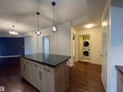 115 10523 123 Street, Edmonton, AB - Indoor Photo Showing Kitchen