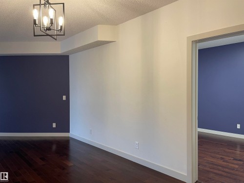 115 10523 123 Street, Edmonton, AB - Indoor Photo Showing Other Room