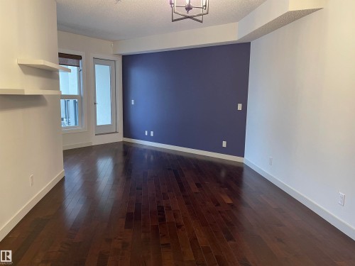 115 10523 123 Street, Edmonton, AB - Indoor Photo Showing Other Room