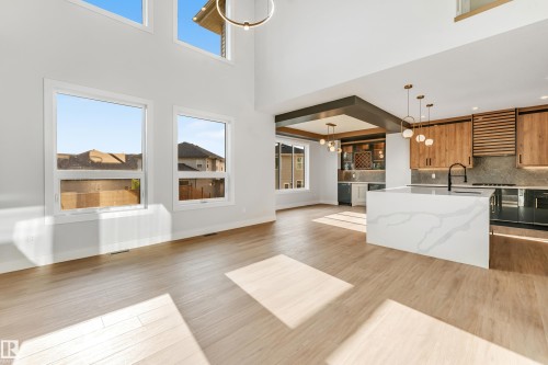 1 Horizon Link, Spruce Grove, AB - Indoor Photo Showing Other Room