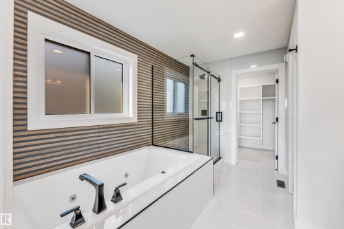 1 Horizon Link, Spruce Grove, AB - Indoor Photo Showing Bathroom