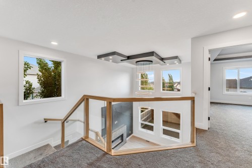 1 Horizon Link, Spruce Grove, AB - Indoor Photo Showing Other Room