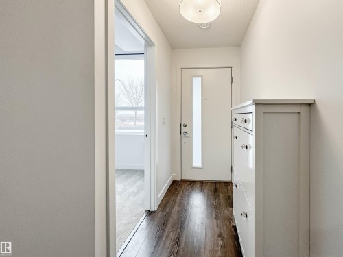 14 100 Jensen Boulevard, St. Albert, AB - Indoor Photo Showing Other Room