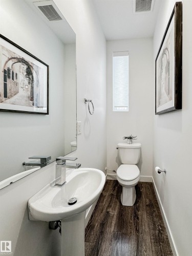 14 100 Jensen Boulevard, St. Albert, AB - Indoor Photo Showing Bathroom