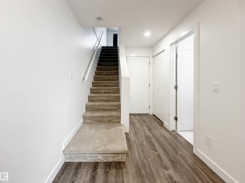 14 100 Jensen Boulevard, St. Albert, AB - Indoor Photo Showing Other Room