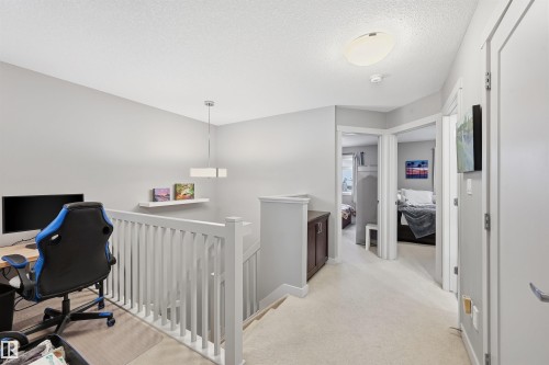 140 Axbridge Gate, Sherwood Park, AB - Indoor
