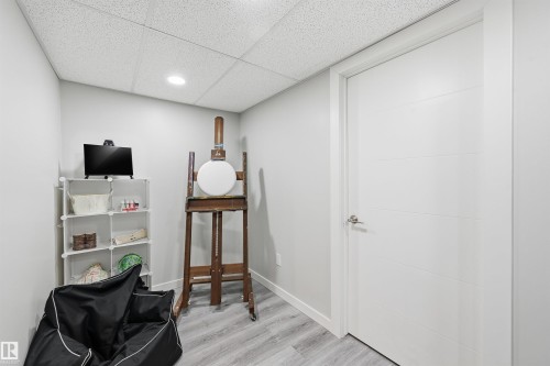 140 Axbridge Gate, Sherwood Park, AB - Indoor
