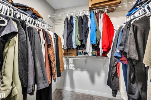 98 Kingsbury Circle, Spruce Grove, AB - Indoor With Storage
