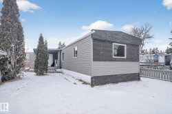 543 EVERGREEN ST  Edmonton, AB T5Y 4M2
