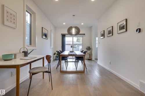 10411 144 Street, Edmonton, AB - Indoor Photo Showing Dining Room