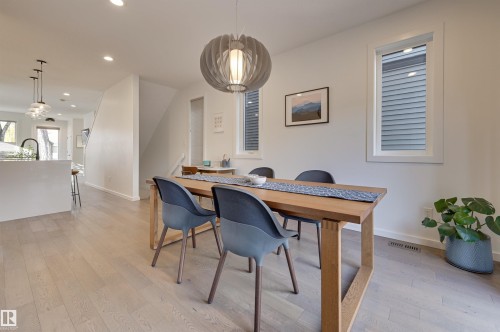 10411 144 Street, Edmonton, AB - Indoor Photo Showing Dining Room