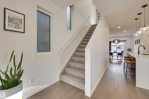 10411 144 Street, Edmonton, AB - Indoor Photo Showing Other Room