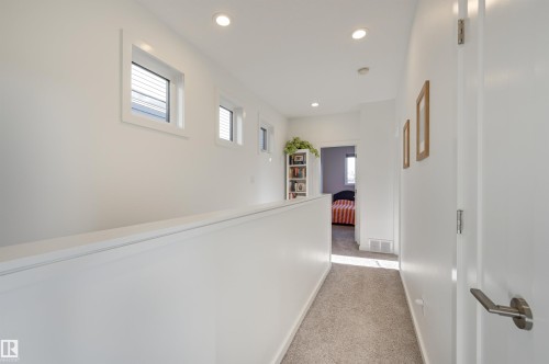 10411 144 Street, Edmonton, AB - Indoor Photo Showing Other Room