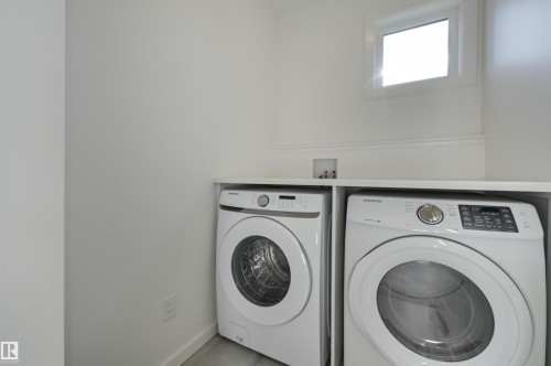 10411 144 Street, Edmonton, AB - Indoor Photo Showing Laundry Room