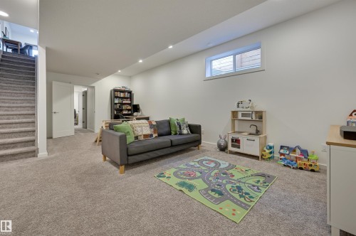 10411 144 Street, Edmonton, AB - Indoor