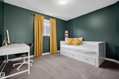 1222 164A Street, Edmonton, AB - Indoor Photo Showing Bedroom