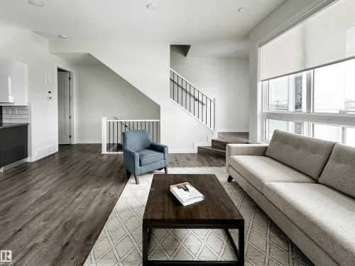 5 130 Element Dr, St. Albert, AB - Indoor Photo Showing Living Room