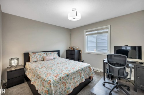 5512 Allbright Square, Edmonton, AB - Indoor Photo Showing Bedroom