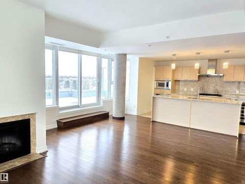 606 2606 109 Street, Edmonton, AB - Indoor Photo Showing Kitchen